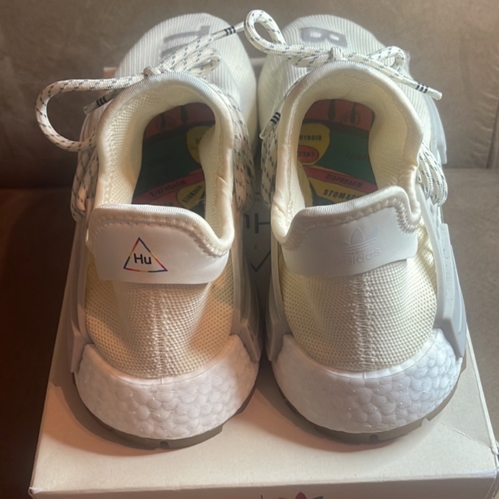 Adidas NMD Hu Trail
Pharrell Now Is Her Time Cream White size 6.5 Men - Picture 3 of 10